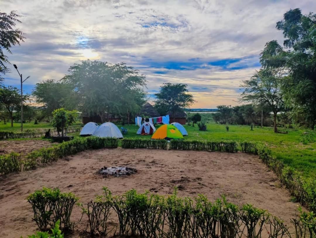 Tangi Safari Lodge Pakwach Exterior photo